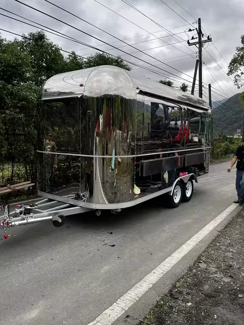 Transformando um B&B na montanha em um destino de luxo para glamping